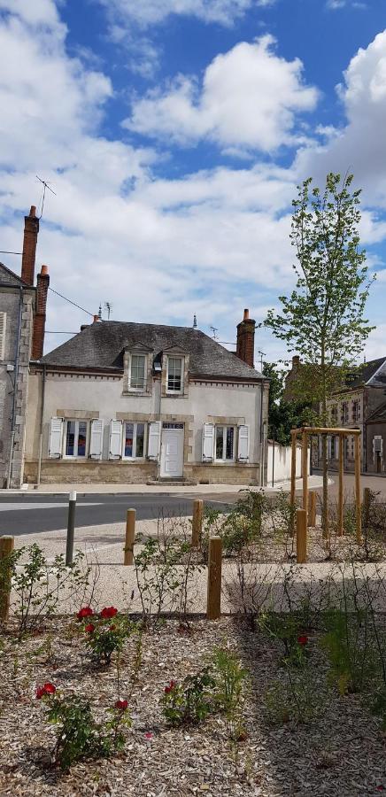 Les Chambres De Saint-Benoit Exterior photo